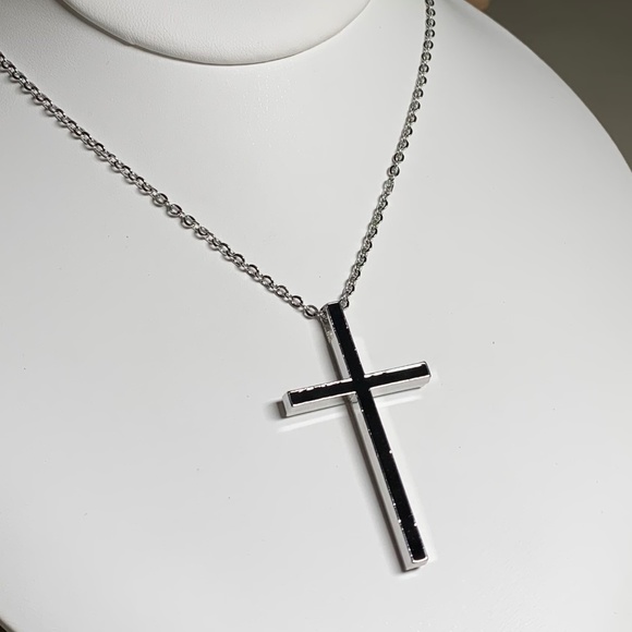 Black and Silver Tone Simple Cross Necklace, on  20”-22” chain. - Picture 5 of 12